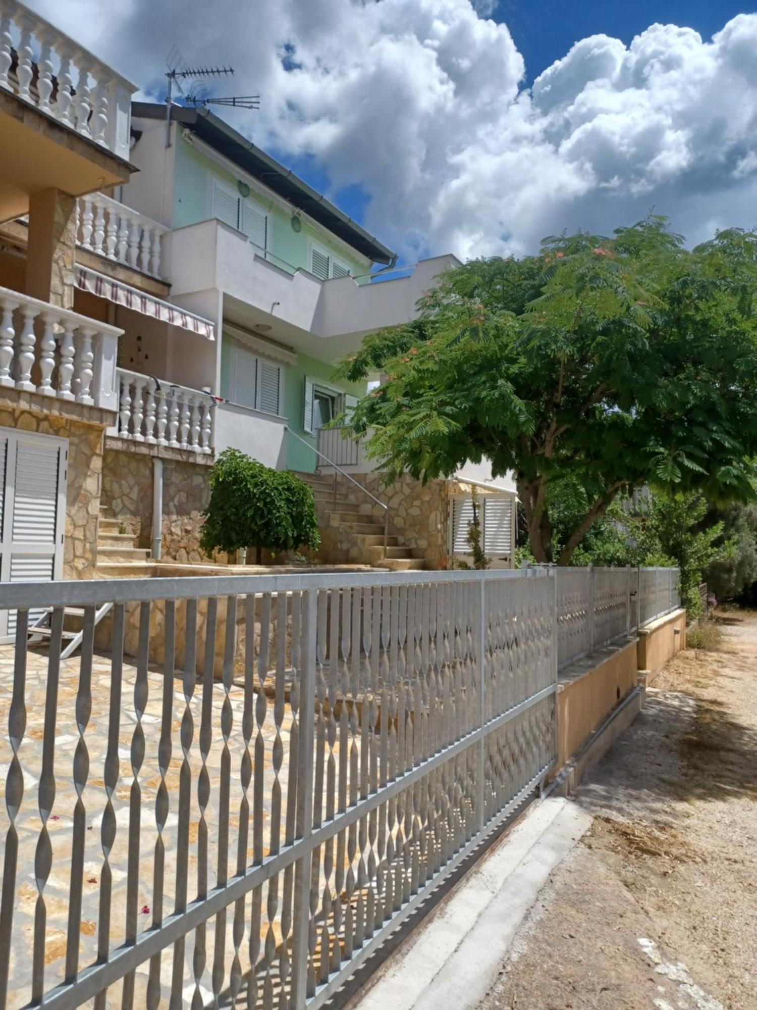 Apartmani Ana - Meka Draga أوبروفاتش المظهر الخارجي الصورة
